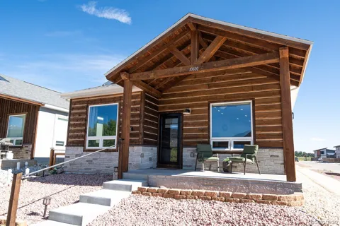 10600 County Road 128