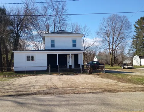203 E Commercial Street
