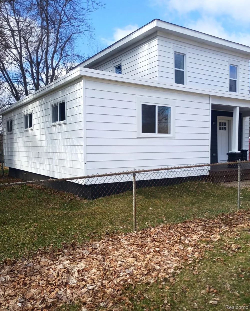 203 E Commercial Street Norvell Township, MI 49263