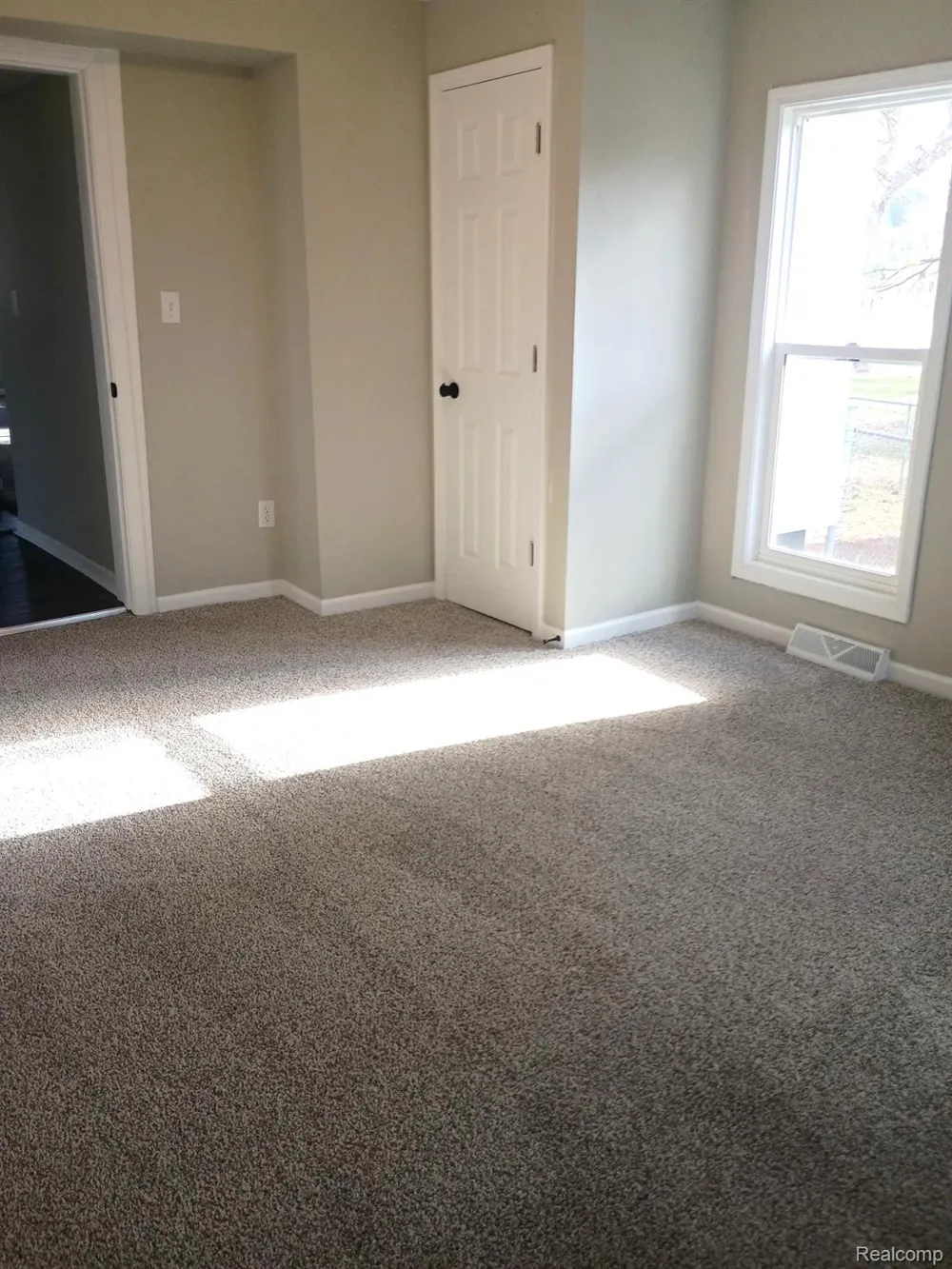 203 E Commercial Street Norvell Township, MI 49263