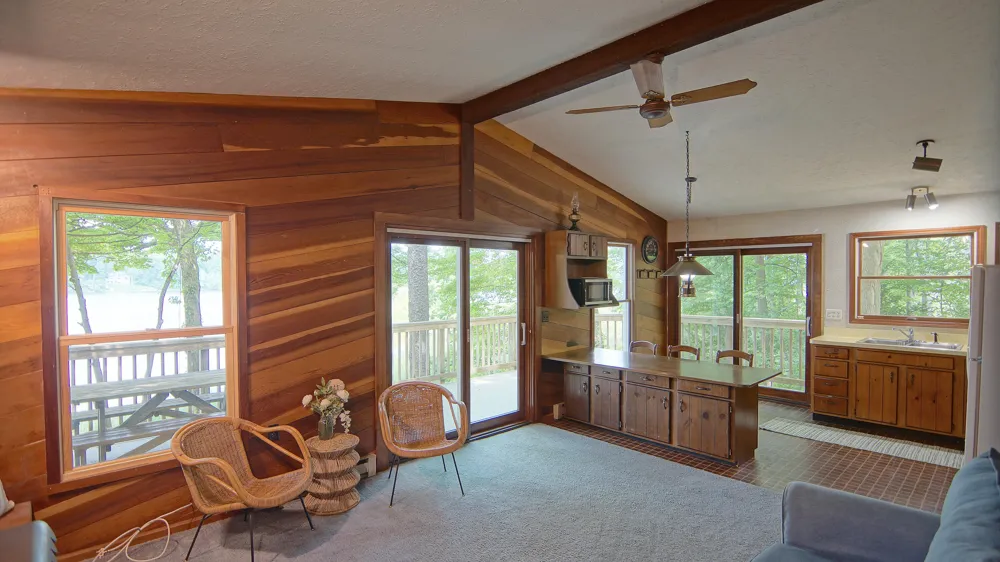 10749 Kings Lane Berrien Township, MI 49103