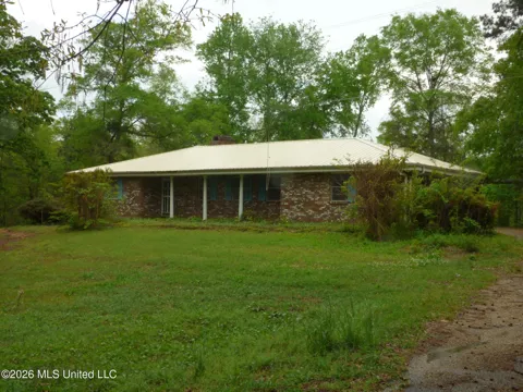 326 Roan Ready Road