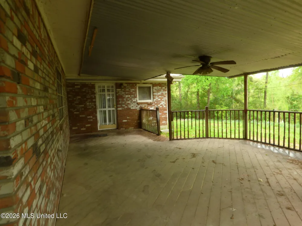 326 Roan Ready Road Monticello, MS 39654