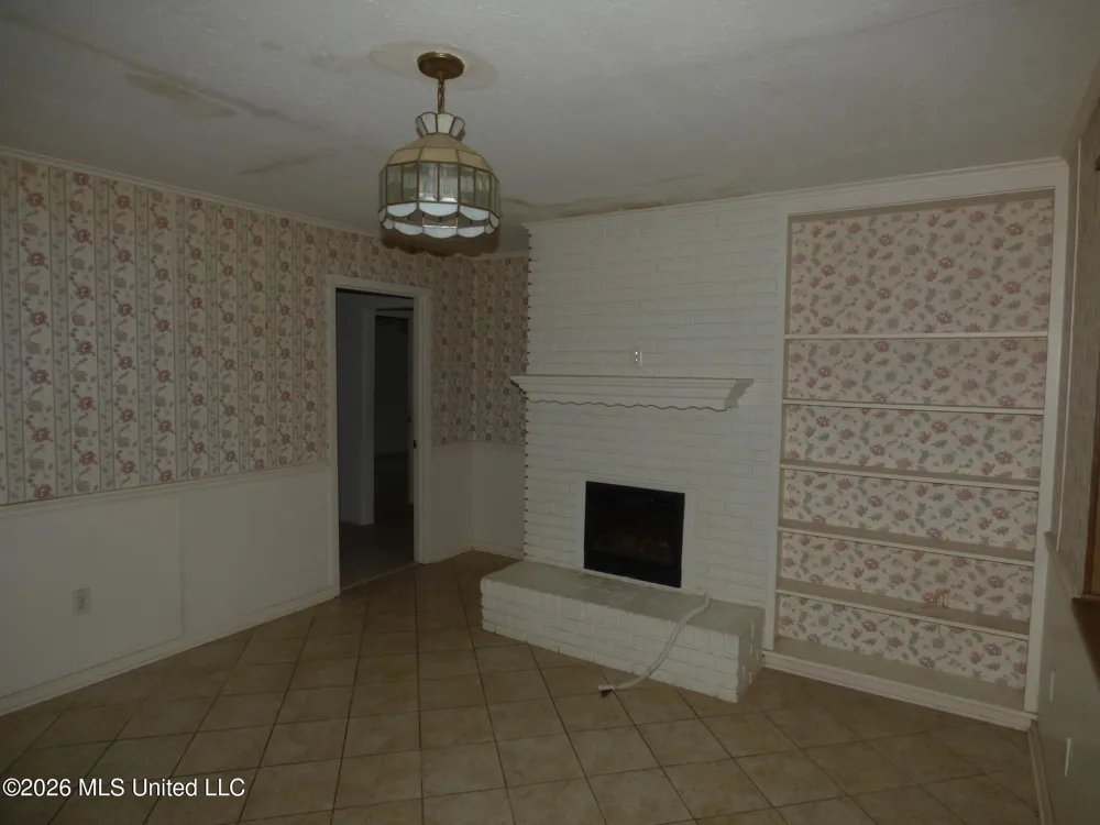 326 Roan Ready Road Monticello, MS 39654