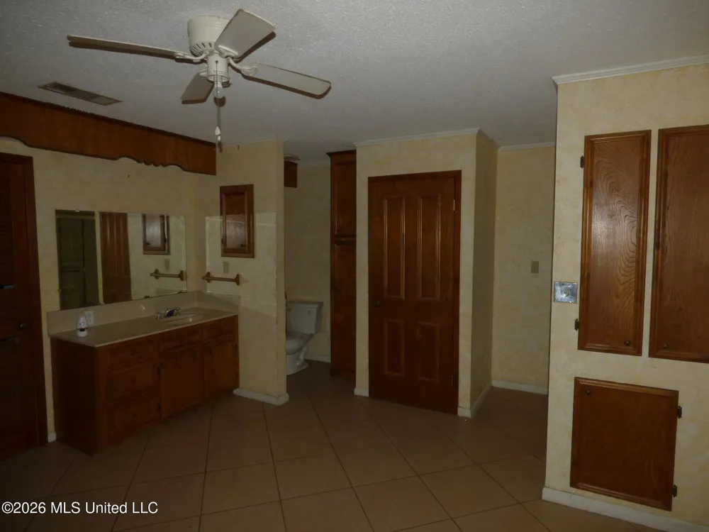 326 Roan Ready Road Monticello, MS 39654