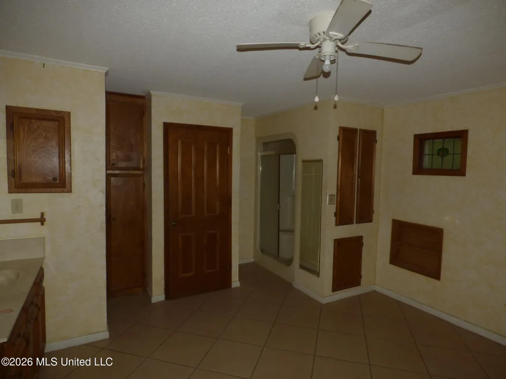 326 Roan Ready Road Monticello, MS 39654