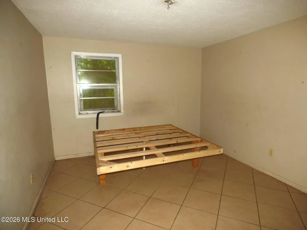 326 Roan Ready Road Monticello, MS 39654