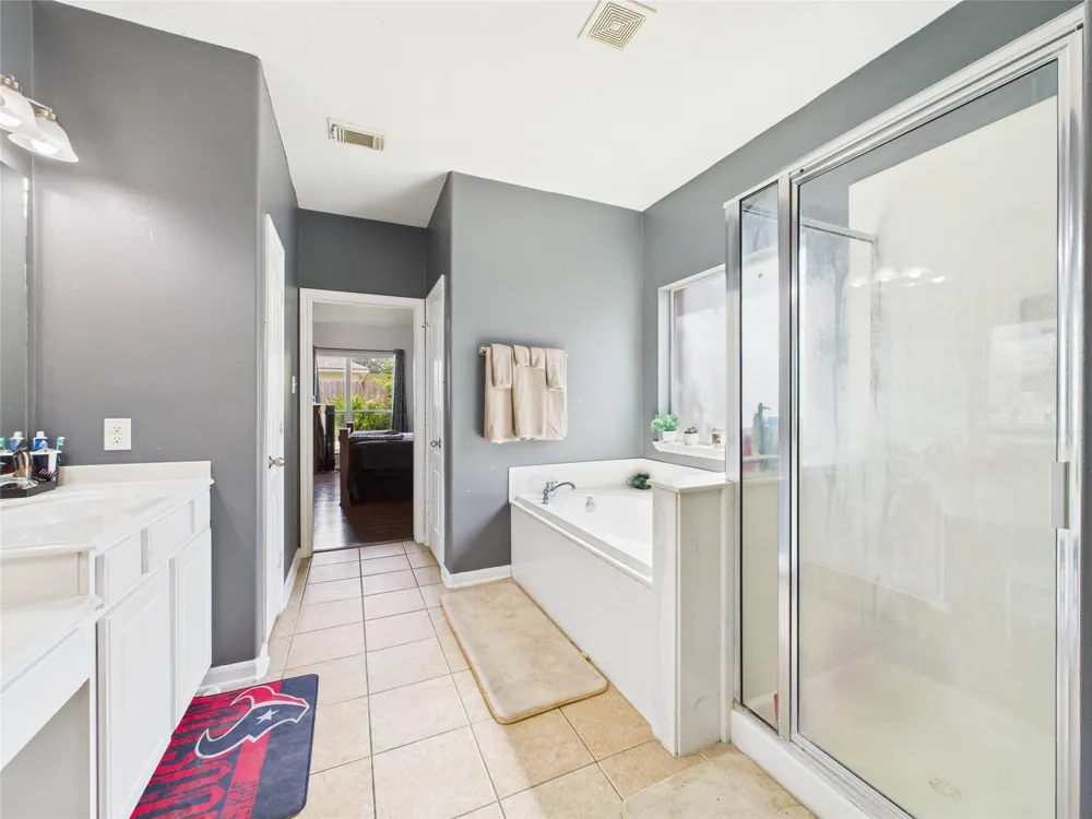 1484 Allison Street Alvin, TX 77511