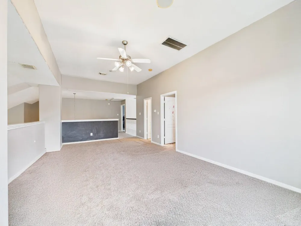 1484 Allison Street Alvin, TX 77511