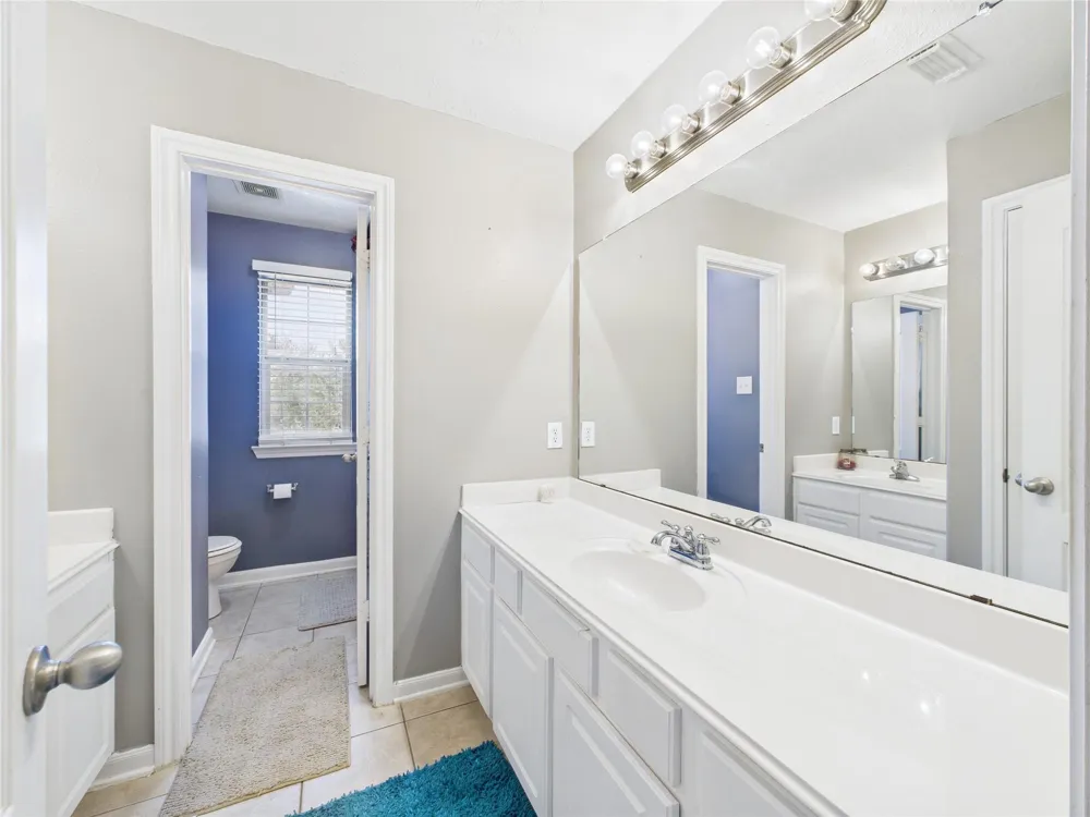 1484 Allison Street Alvin, TX 77511
