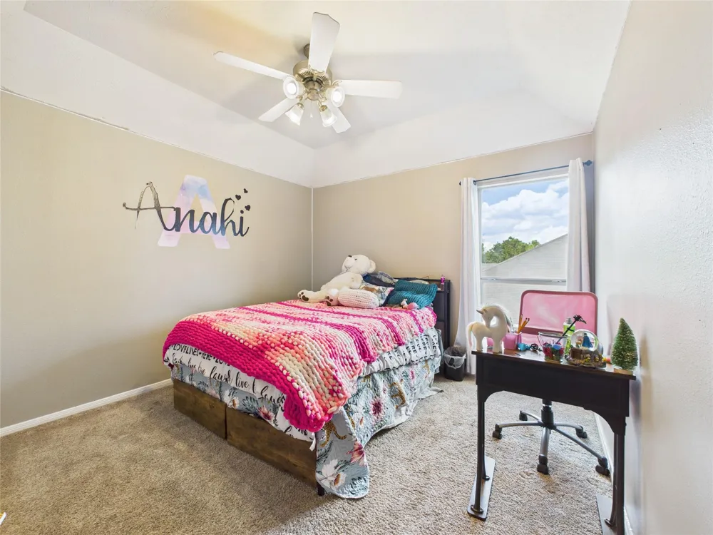 1484 Allison Street Alvin, TX 77511