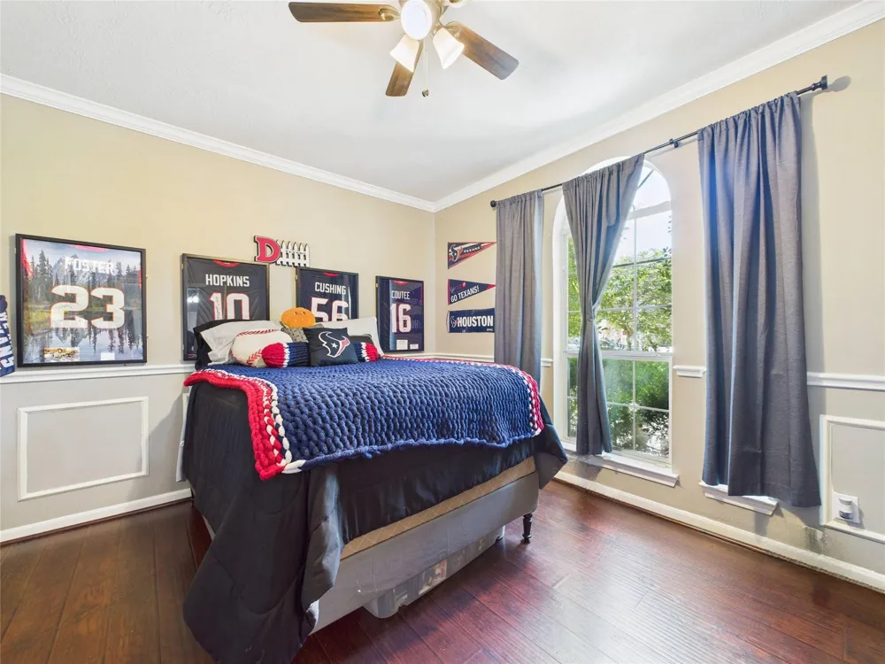 1484 Allison Street Alvin, TX 77511