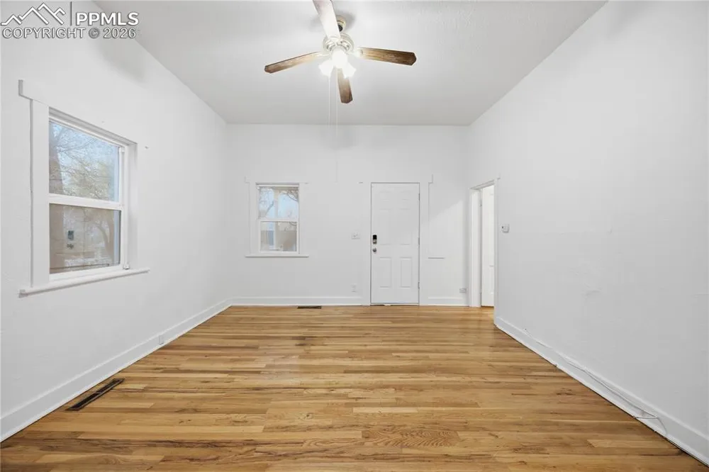 911 S El Paso Street Colorado Springs, CO 80903