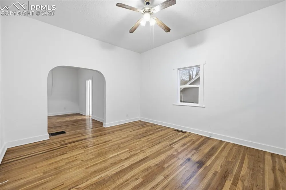 911 S El Paso Street Colorado Springs, CO 80903