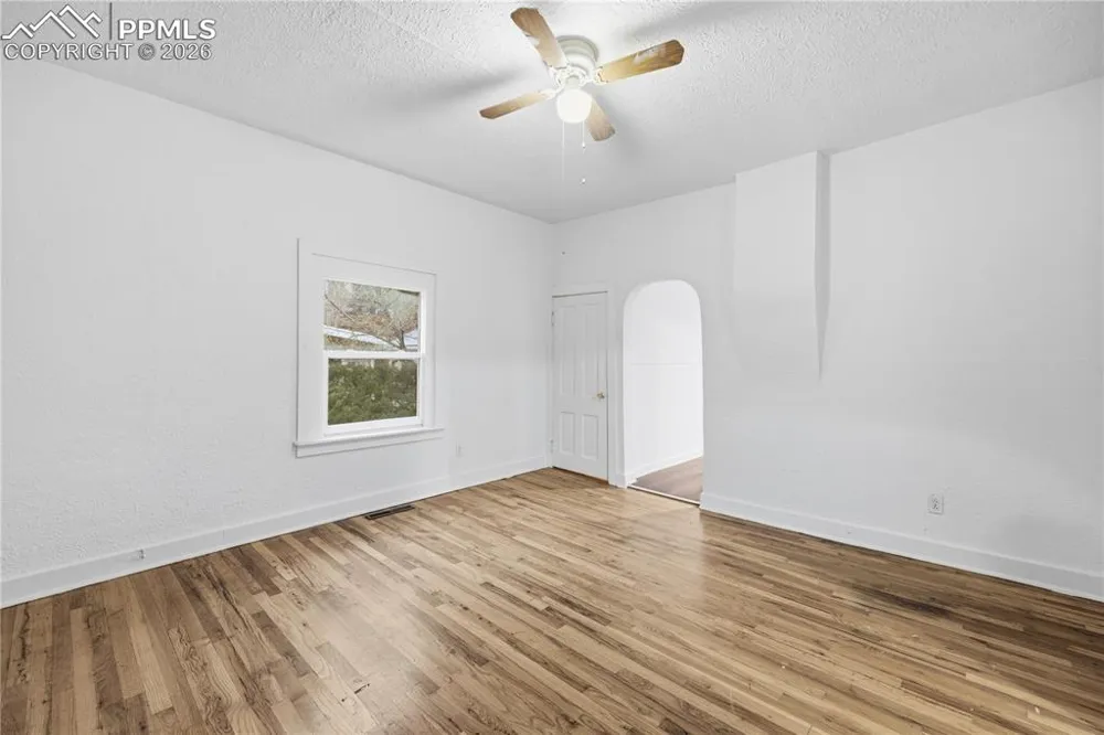 911 S El Paso Street Colorado Springs, CO 80903