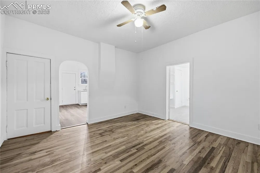 911 S El Paso Street Colorado Springs, CO 80903