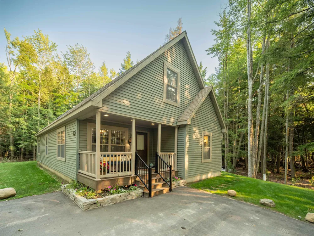 1942 Hoosier Valley Road Blair Township, MI 49685