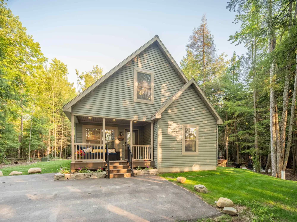 1942 Hoosier Valley Road Blair Township, MI 49685