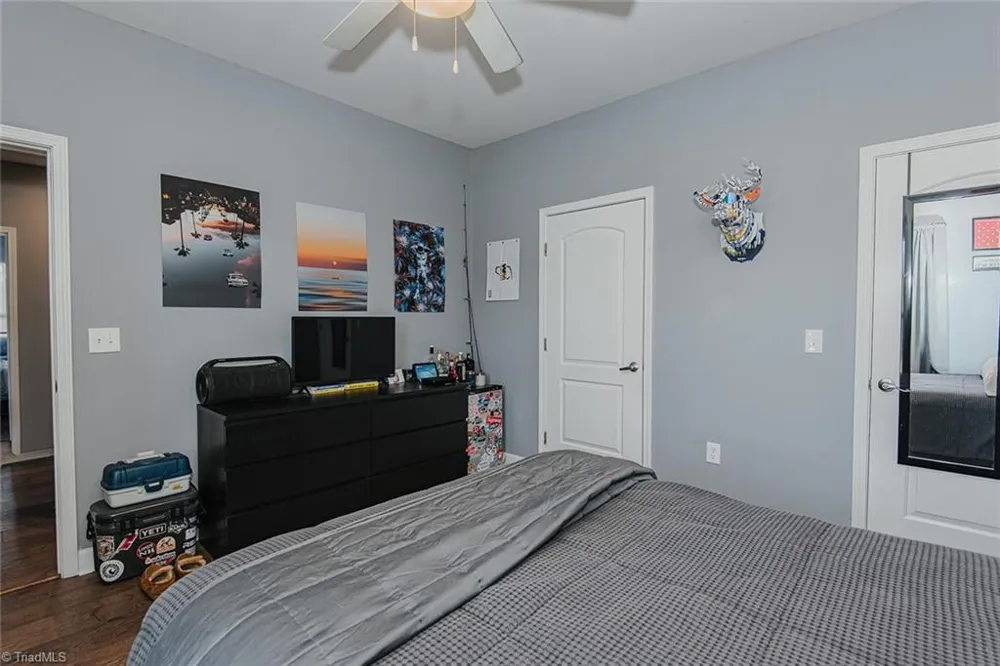 302 Campus Walk Trail #101 Elon, NC 27244