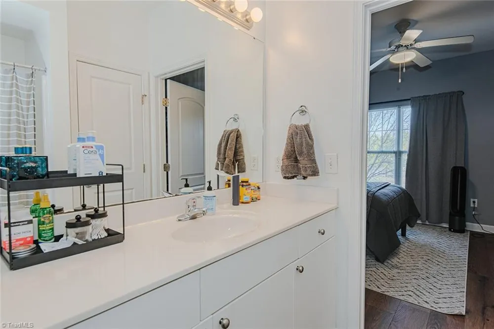 302 Campus Walk Trail #101 Elon, NC 27244