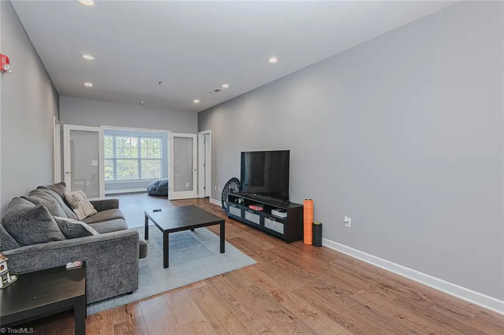 302 Campus Walk Trail #101 Elon, NC 27244