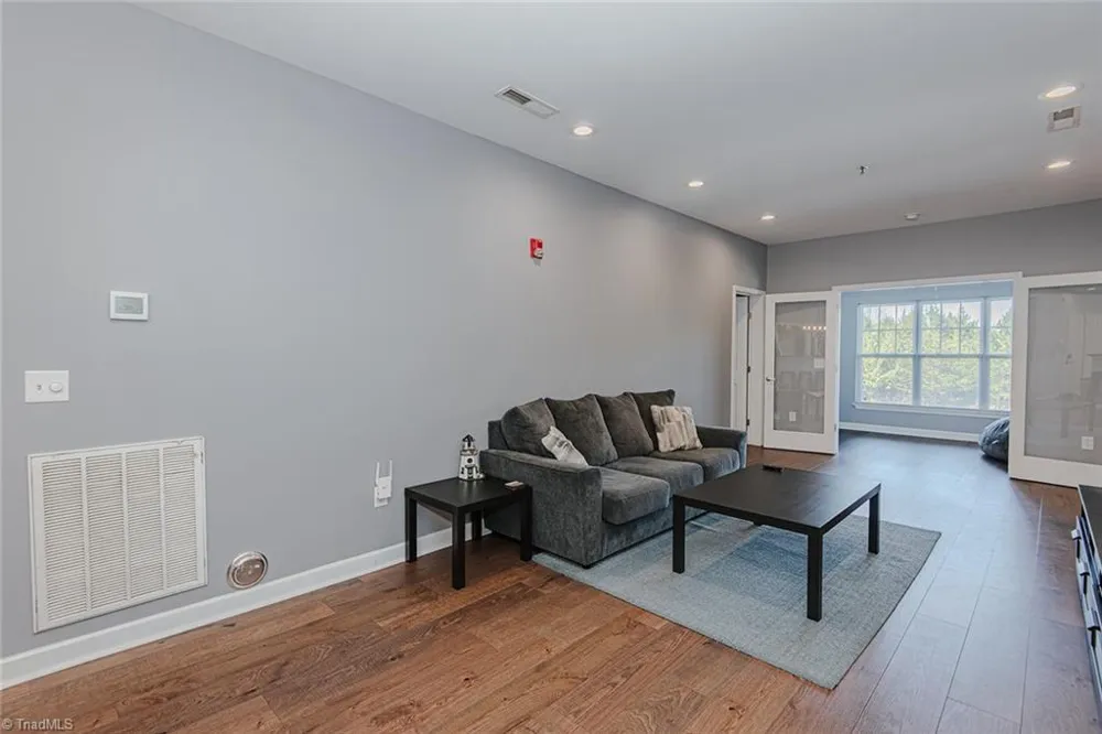 302 Campus Walk Trail #101 Elon, NC 27244