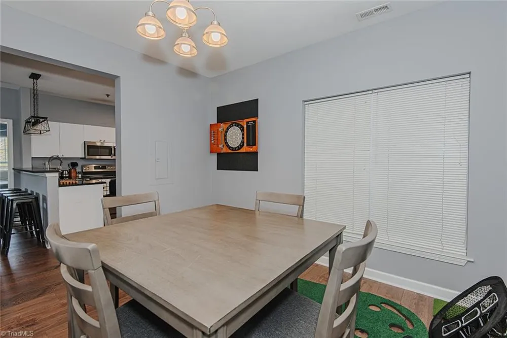 302 Campus Walk Trail #101 Elon, NC 27244