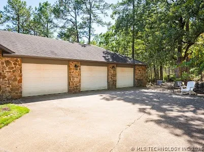 5016 Kw Moyers, OK 74557
