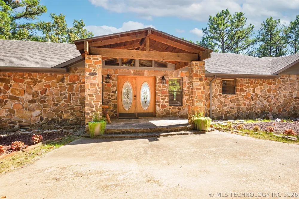 5016 Kw Moyers, OK 74557