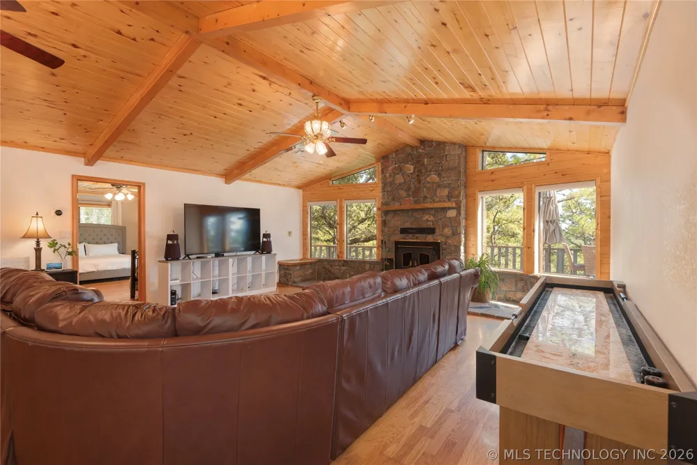 5016 Kw Moyers, OK 74557