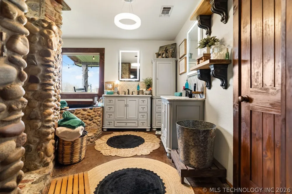 15337 Lewis Lane Madill, OK 73446
