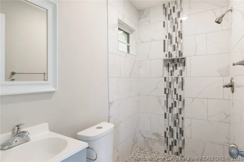 1002 Able Street Elizabethtown, NC 28337