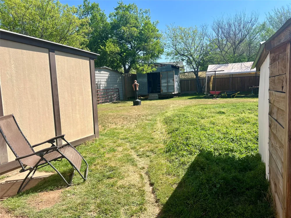 716 Baylor Street Nocona, TX 76255
