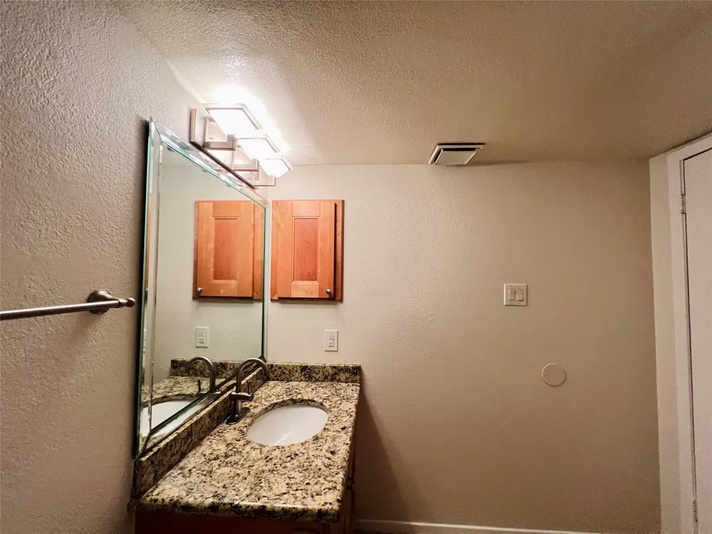 5759 Cedar Creek Drive Benbrook, TX 76109