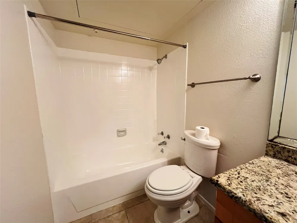 5759 Cedar Creek Drive Benbrook, TX 76109
