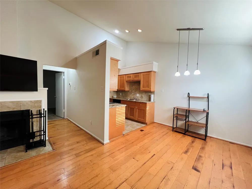 5759 Cedar Creek Drive Benbrook, TX 76109