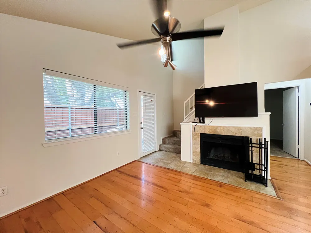 5759 Cedar Creek Drive Benbrook, TX 76109
