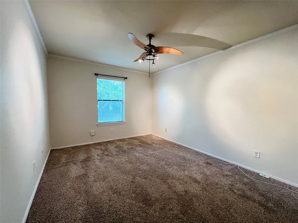 5759 Cedar Creek Drive Benbrook, TX 76109
