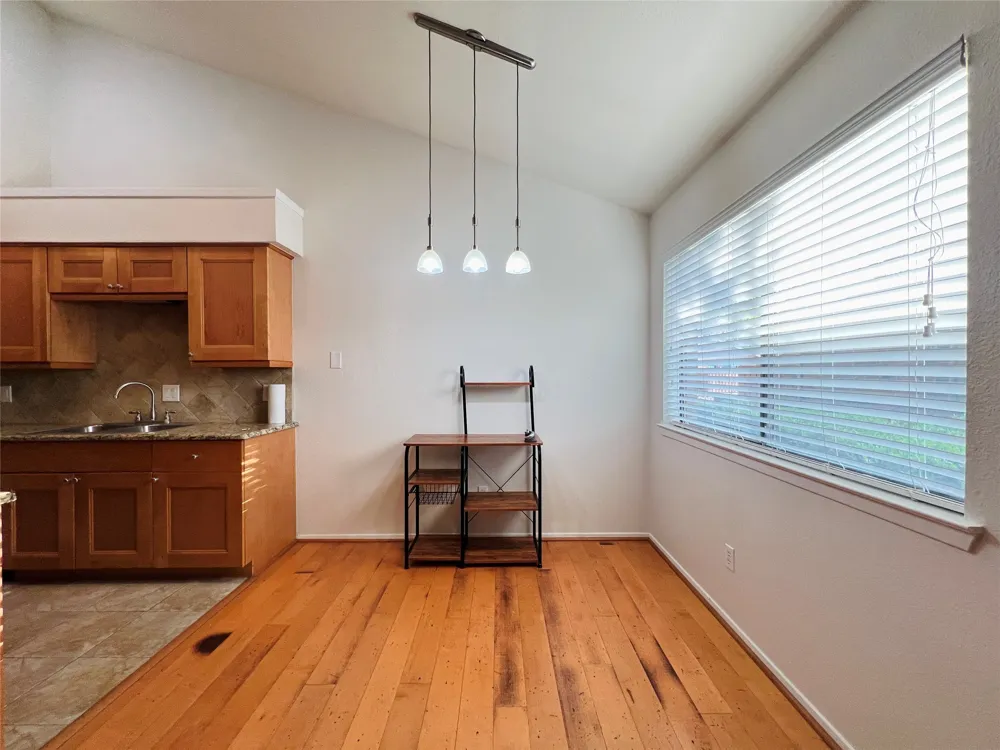 5759 Cedar Creek Drive Benbrook, TX 76109