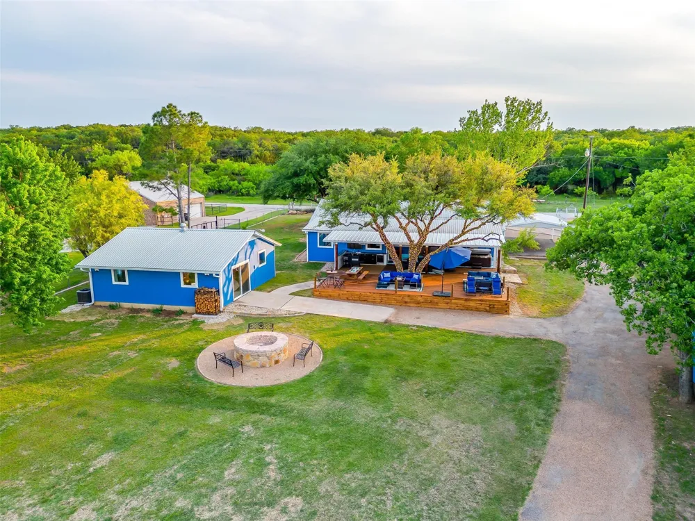 520 Deer Trail Gordon, TX 76453