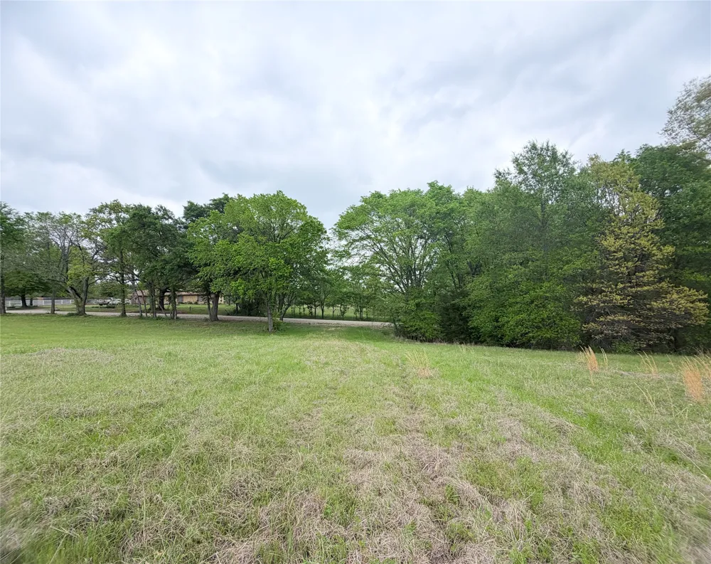 VZCR 3108 Edgewood, TX 75117