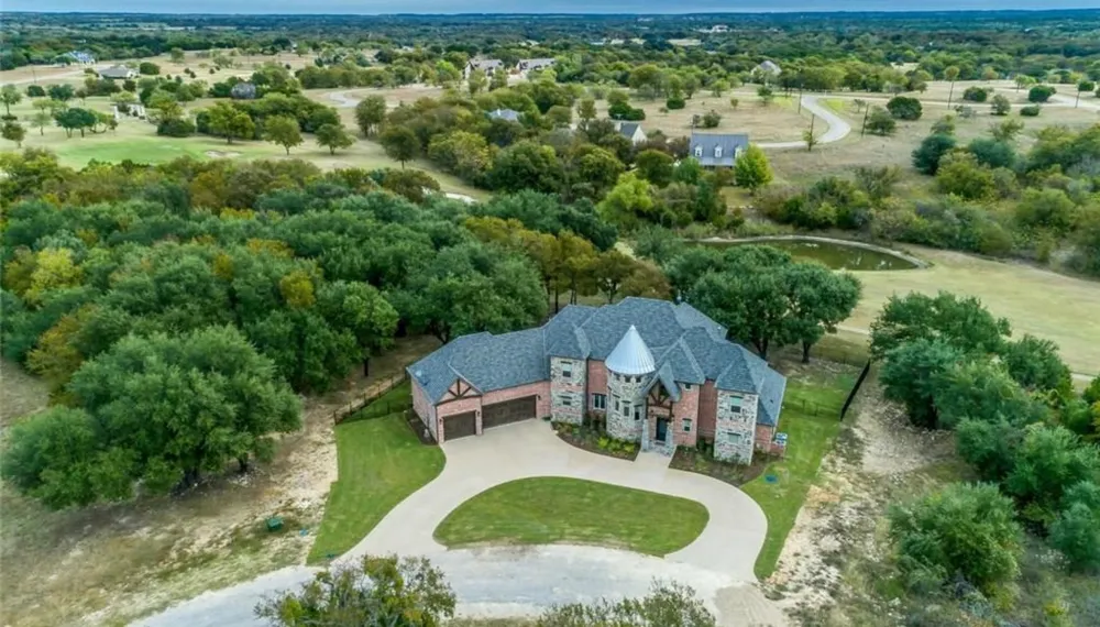 19069 Lakeview Court Whitney, TX 76692