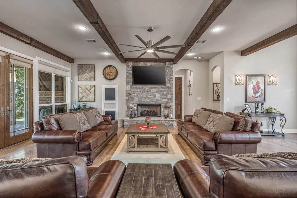 19069 Lakeview Court Whitney, TX 76692