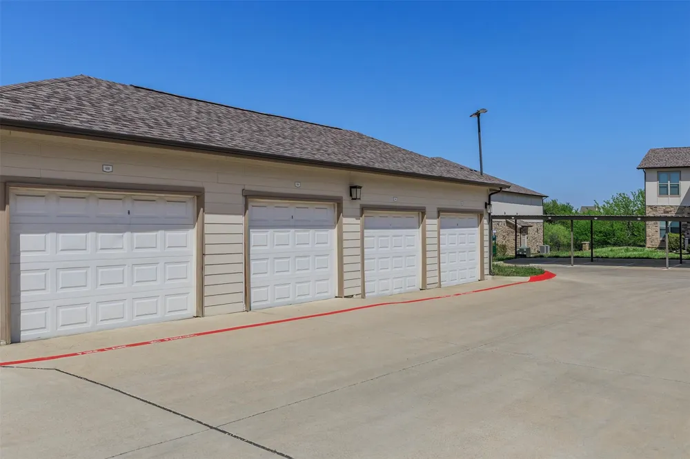 2991 Lakeside Drive Midlothian, TX 76065
