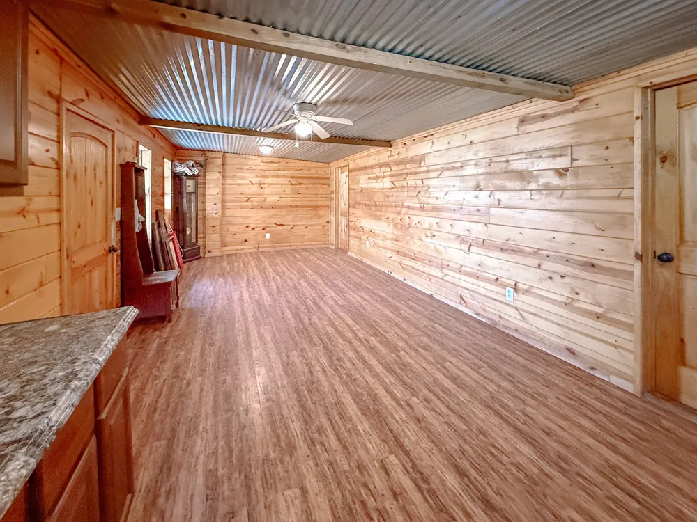 6600 SW County Road 2150 Richland, TX 76681