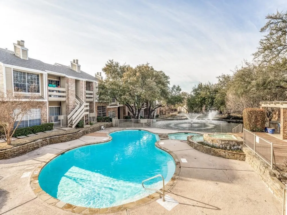 3550 Country Square Drive #111 Carrollton, TX 75006
