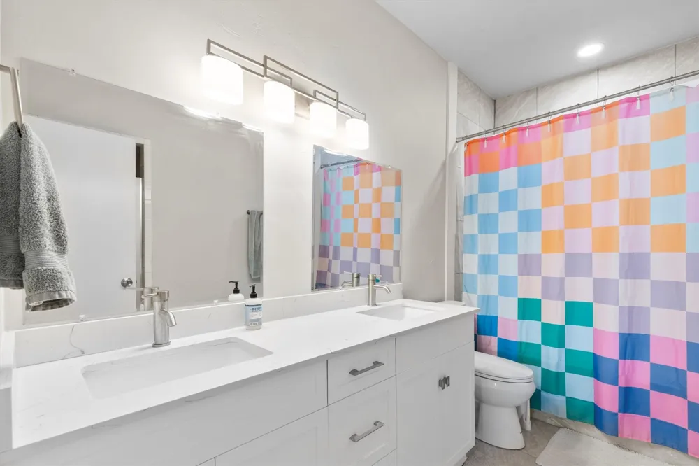 3550 Country Square Drive #111 Carrollton, TX 75006