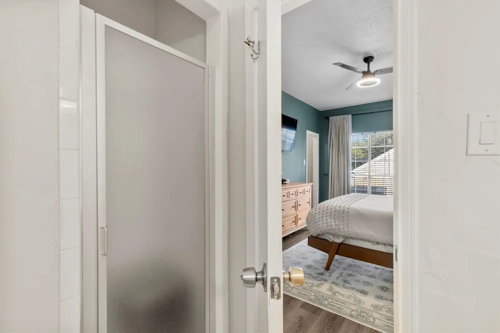 3550 Country Square Drive #111 Carrollton, TX 75006