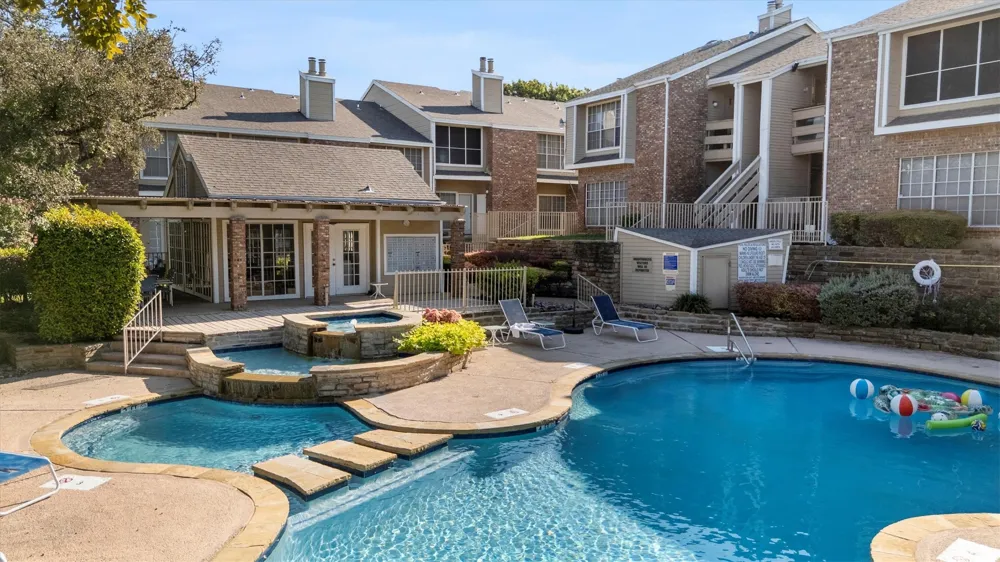 3550 Country Square Drive #111 Carrollton, TX 75006
