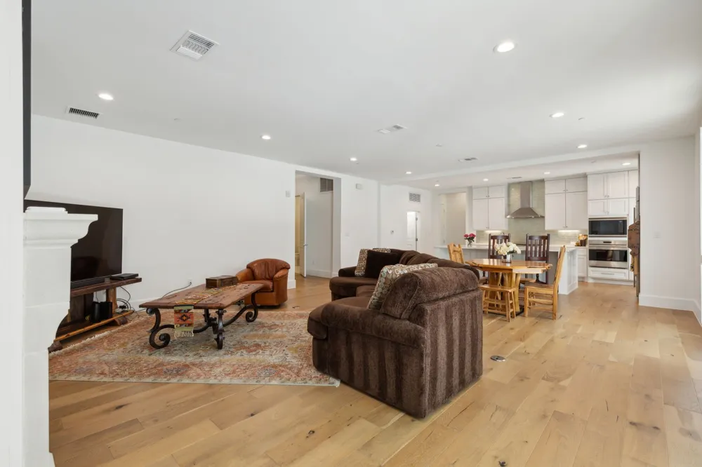 5270 Town And Country Boulevard #113 Frisco, TX 75034